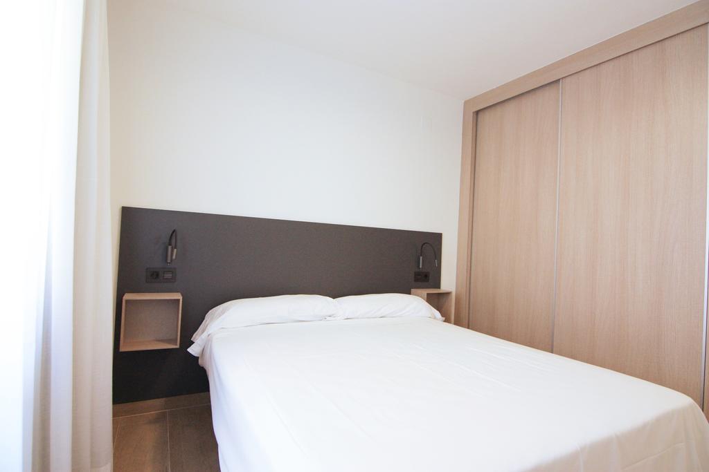 Hotel Raval De La Mar Vila Seca Extérieur photo